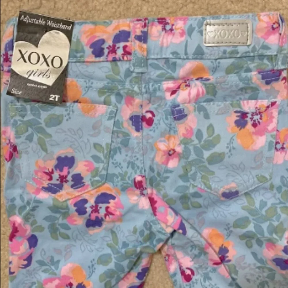 LEGO Sweatshirt & XOXO Floral Stretch Pants Toddler Size 2T